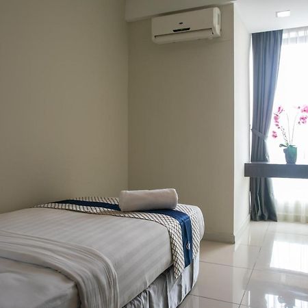 Sky Hotel Кота-Кінабалу Екстер'єр фото