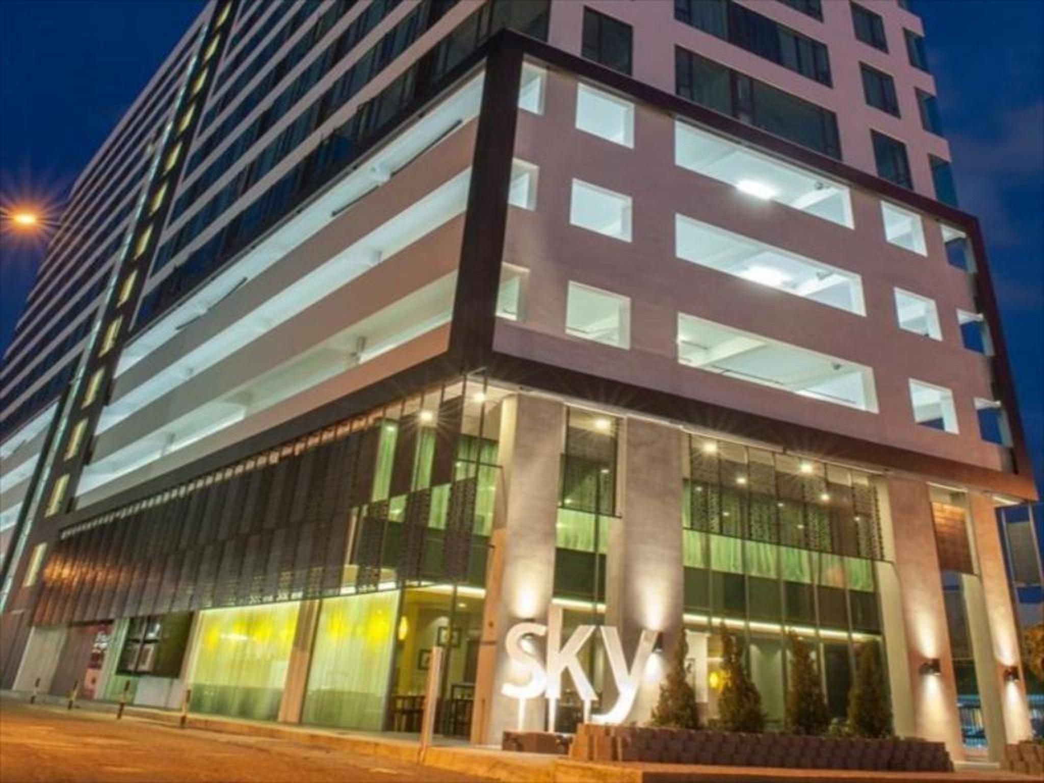 Sky Hotel Кота-Кінабалу Екстер'єр фото