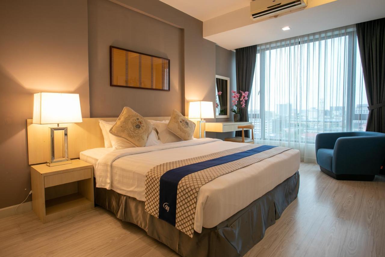 Sky Hotel Кота-Кінабалу Екстер'єр фото